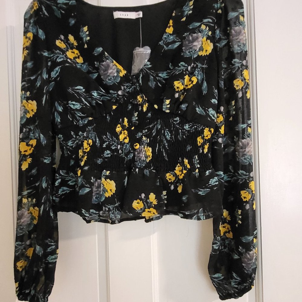 New Lush size Small Smocked Peplum Waist Top in Black Floral Print